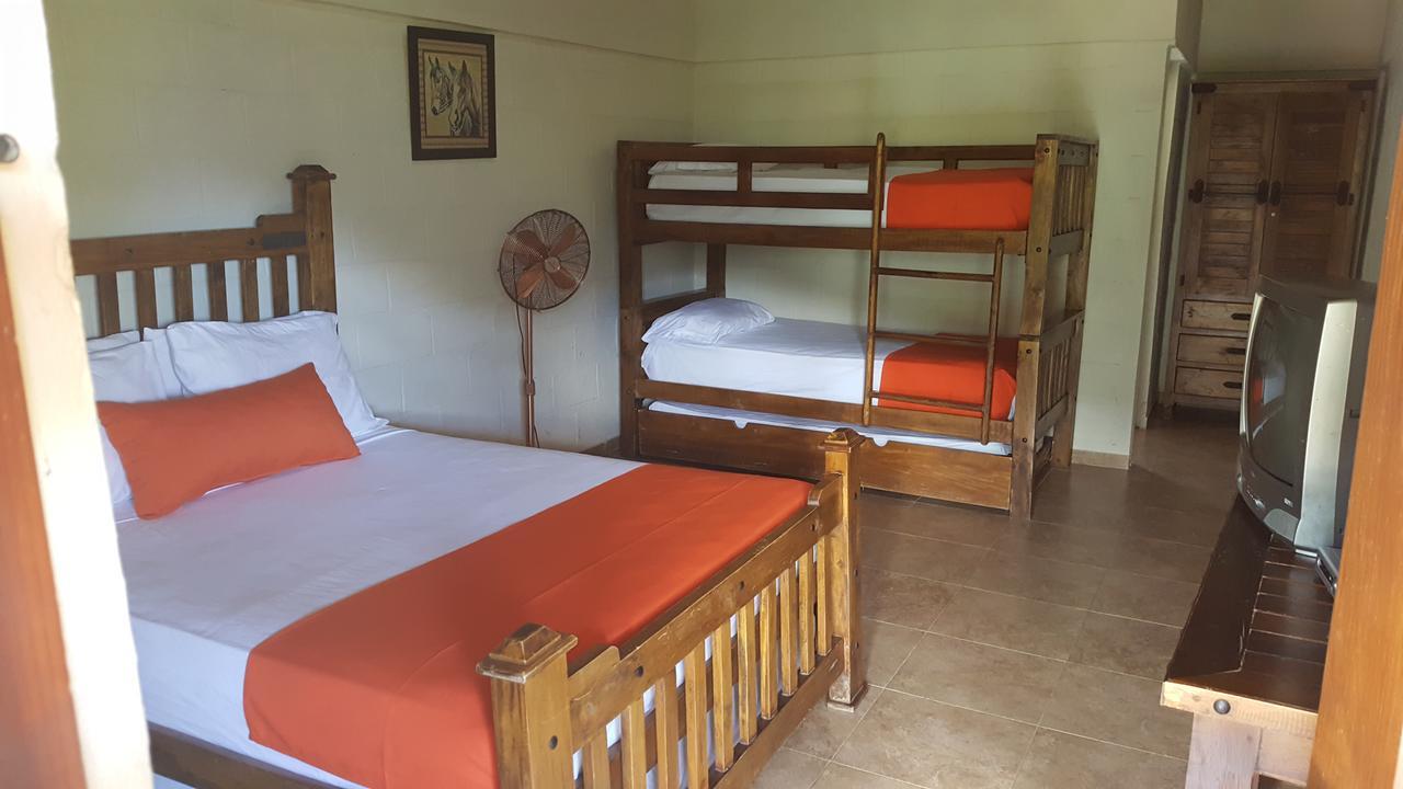 Hotel Rancho La Aurora Jarabacoa Exterior photo